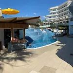 Hotel Melissi & 4*