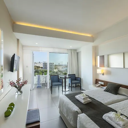 Melissi & Hotel 4*