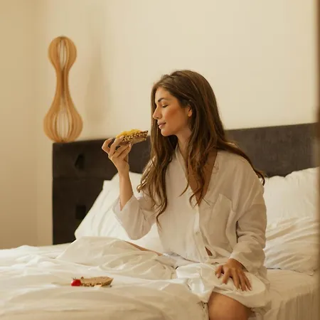 Melissi & 아이아 나파