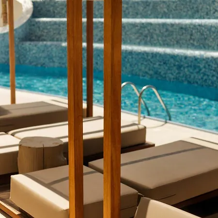 Hotell Melissi & 4*