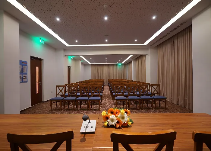 Melissi & Otel Aya Napa