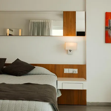 Melissi & 4* Ayia Napa